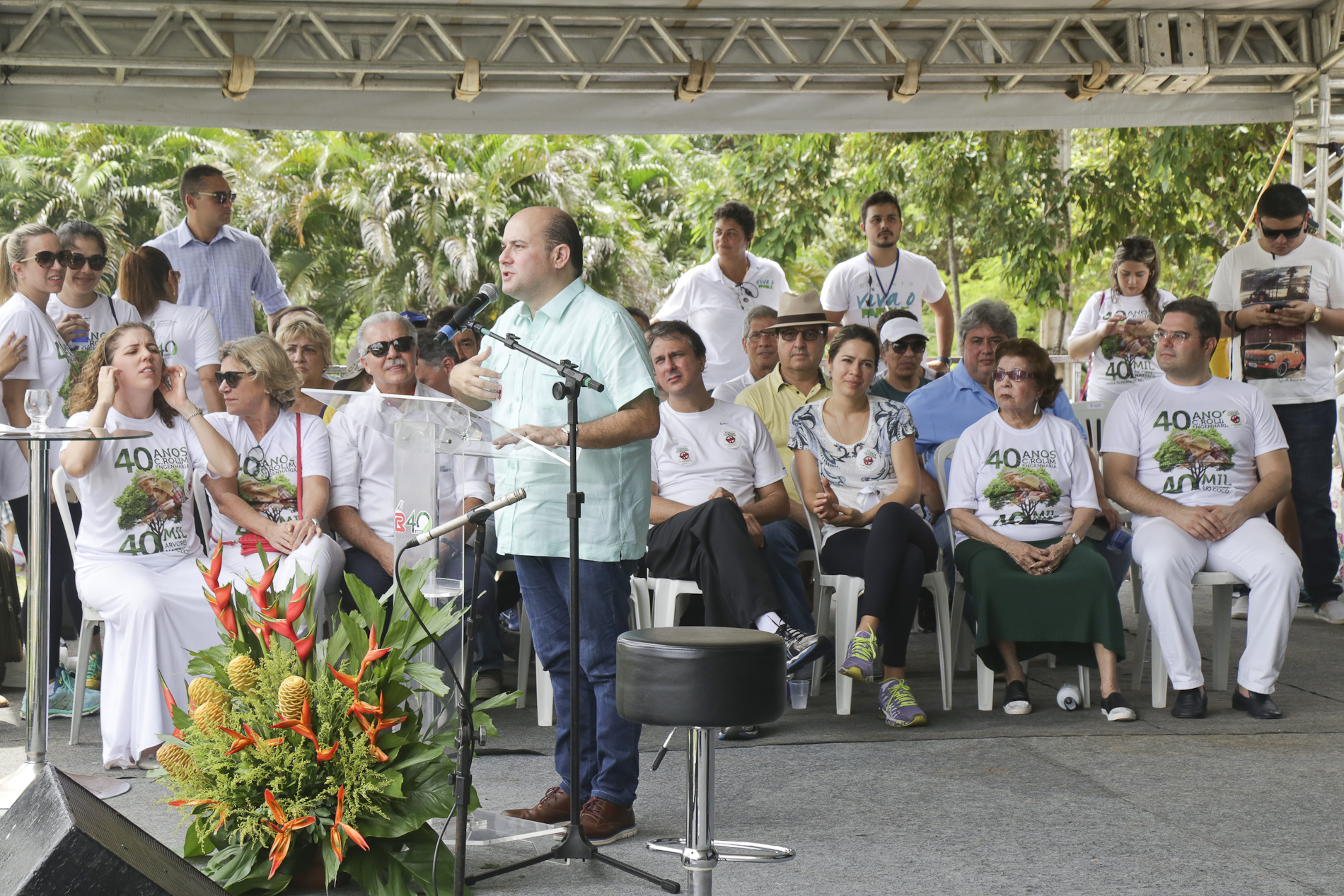 prefeito discursa no parque do cocó