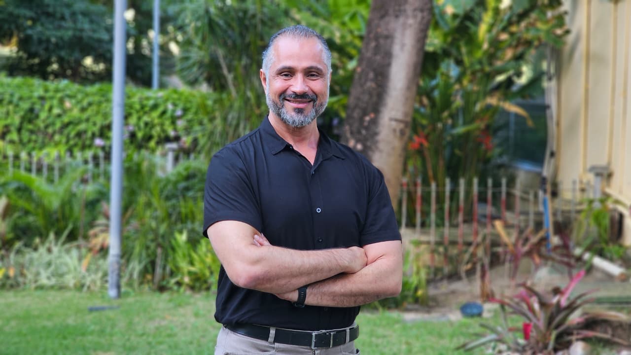 Luciano Girão posa para a foto