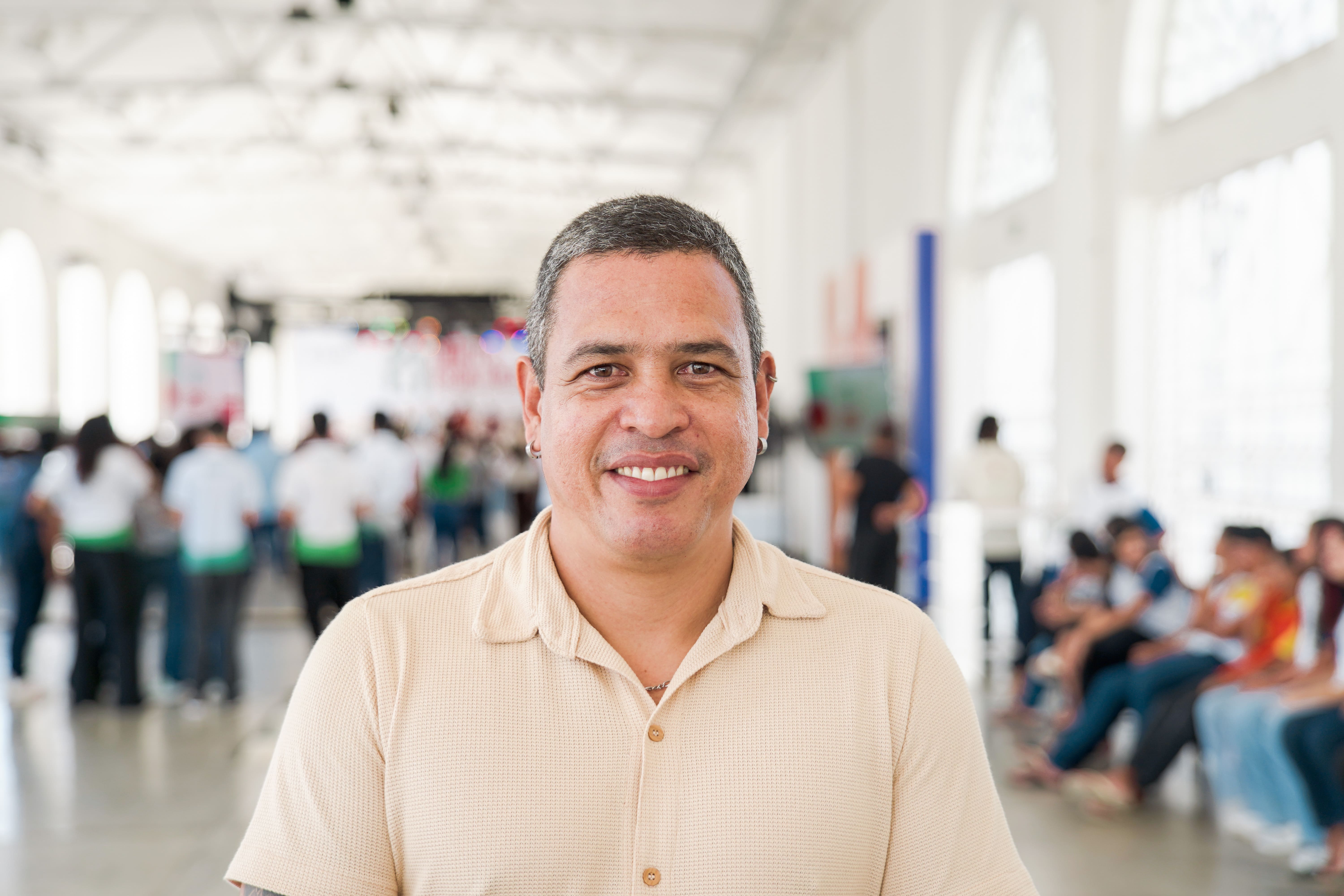 o professor Giankarlo Lima destacou a importância da integração entre Prefeitura e Governo do Estado para fortalecer a formação cidadã dos estudantes (Foto: Tainá Cavalcante)