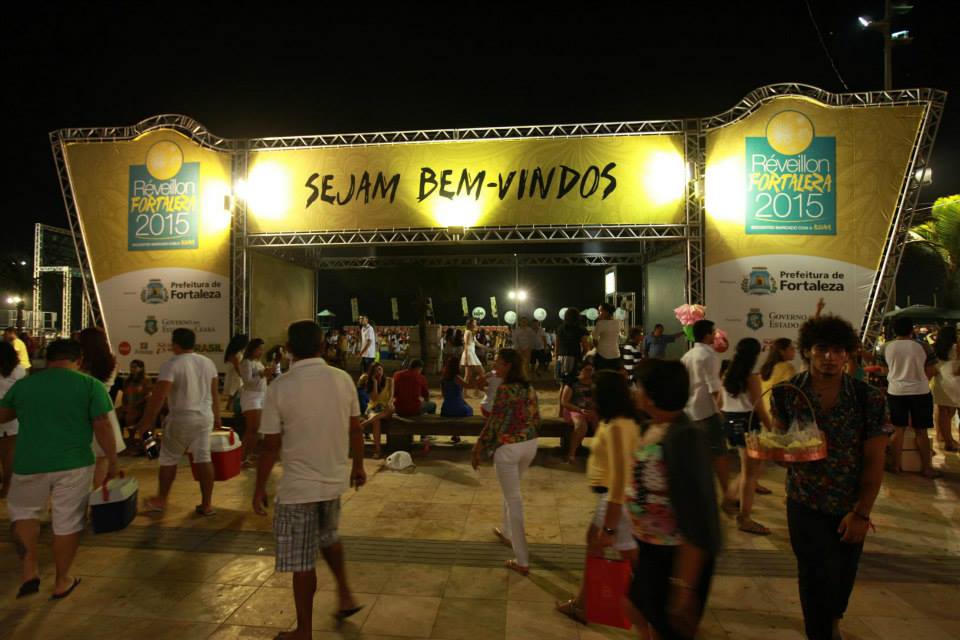 A festa no Aterro vai até as 5h da manhã do dia 1º de janeiro. (Foto: Queiroz Neto)