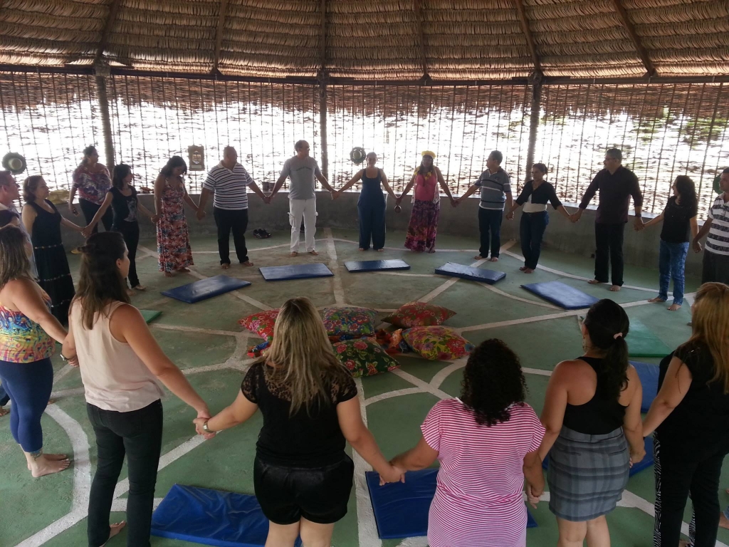 O programa é uma proposta de intervenção com os familiares de crianças e adolescentes para prevenir o uso e abuso de substâncias