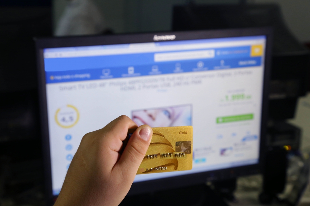 O Procon está monitorando os preços de produtos em sites, desde o início de novembro, para coibir fraudes ou publicidade enganosa