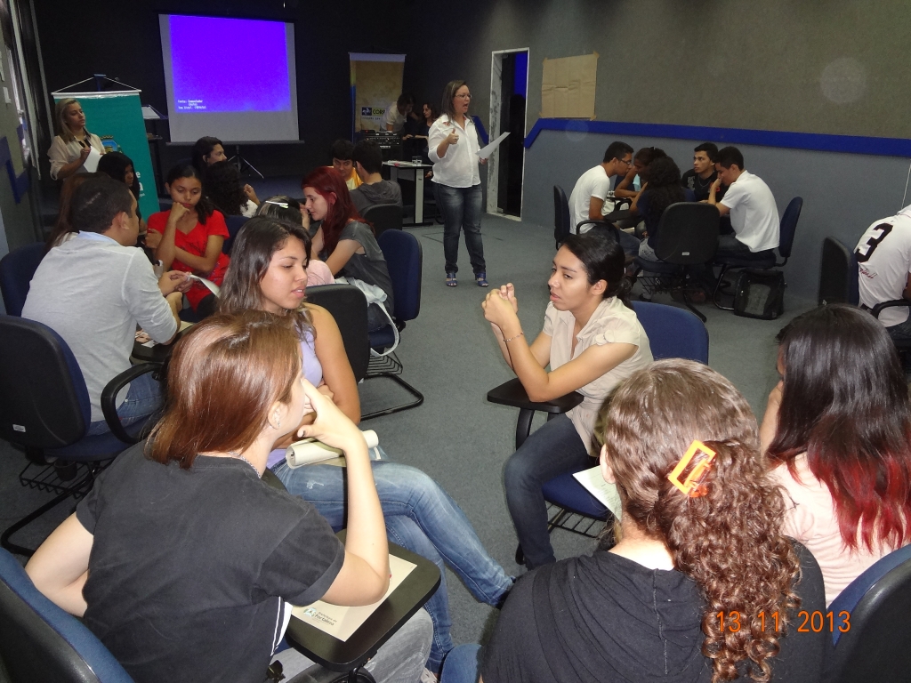 Nas reuniões, serão discutidos verdades e mitos sobre o álcool e as principais substâncias psicoativas