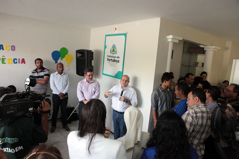 As unidades possuem funcionamento 24 horas, para atender até 50 pessoas cada uma (Foto: Marcos Moura)