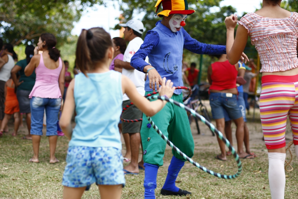 Dia Das Crianças Brinquedos e Brincadeiras