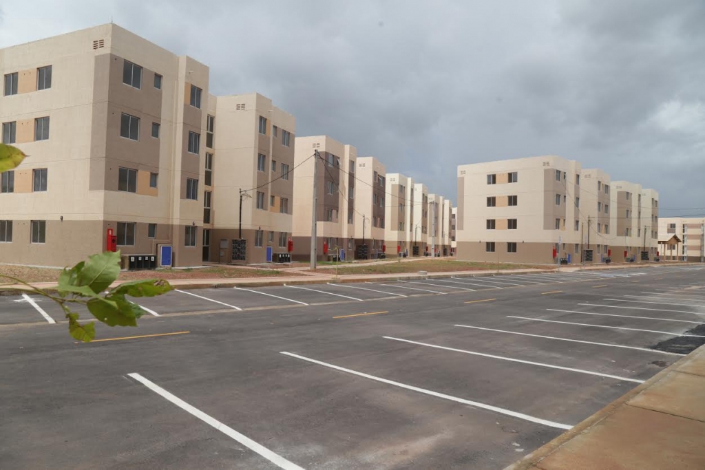 Moradias serão no Residencial Cidade Jardim II, no bairro José Walter, e Residencial Alameda das Palmeiras, no Ancuri (Foto: Thiago Gaspar)