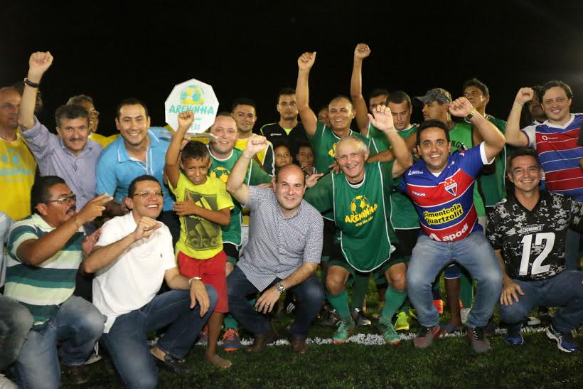 O espaço recebeu gramado sintético, vestiários e paisagismo entre outras melhorias (Foto: Kaio Machado)