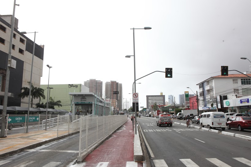 O itinerário de algumas linhas de ônibus também será alterado (Foto: Marcos Moura)