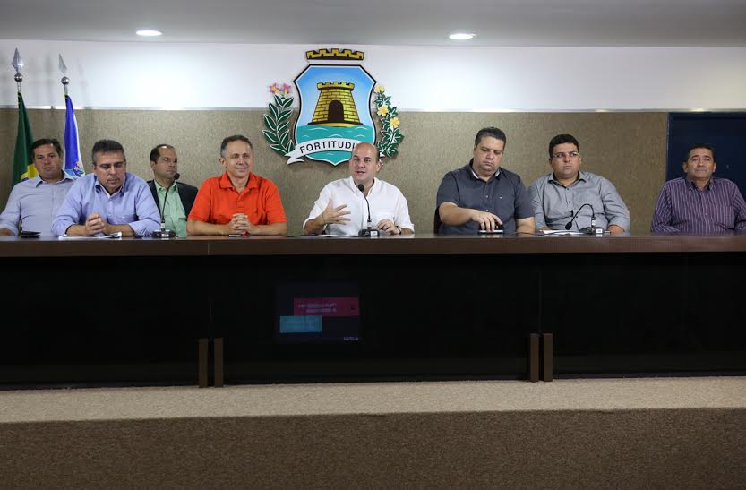 A ideia do novo sistema é integrar o ônibus, a van e a bicicleta (Foto: Queiroz Netto)