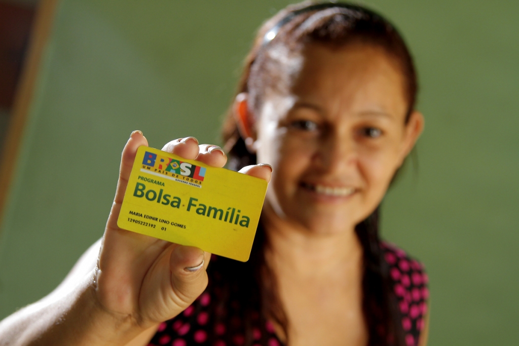 O Cadastro Único é um instrumento de informações para identificar as condições sociais e econômicas de famílias com baixa renda no País