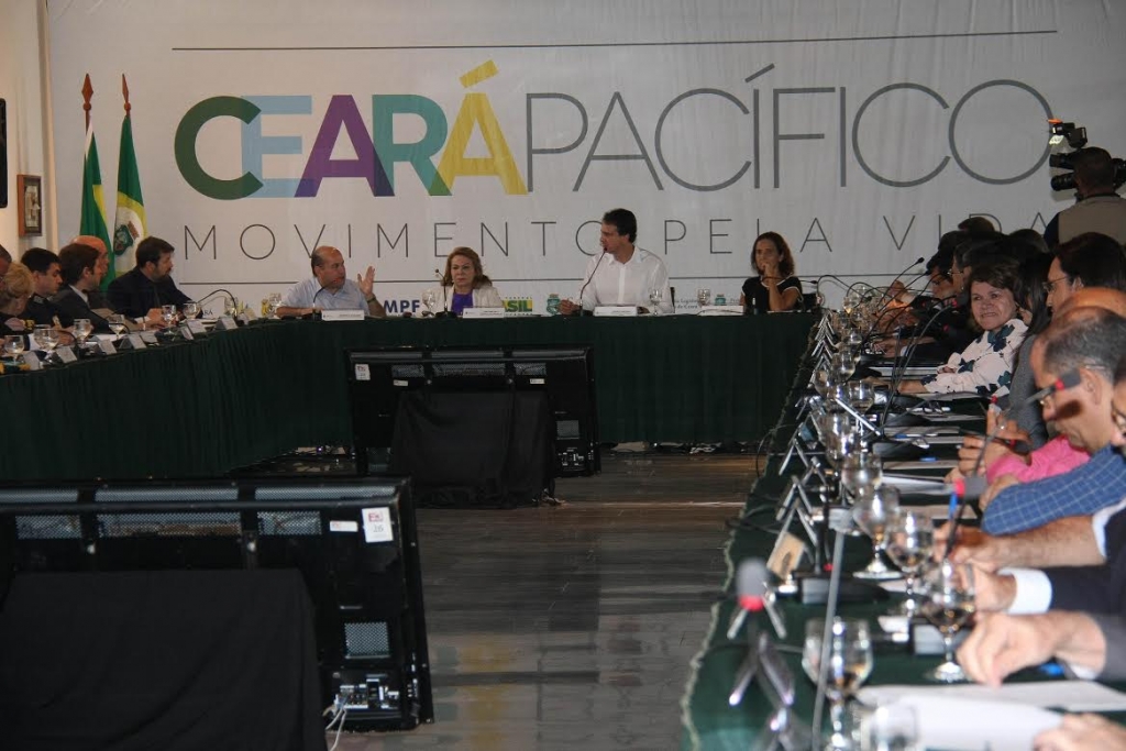 Ação visa diminuir o índice de criminalidade por meio de intervenções físicas, sociais e de segurança (Foto: Kiko Silva)