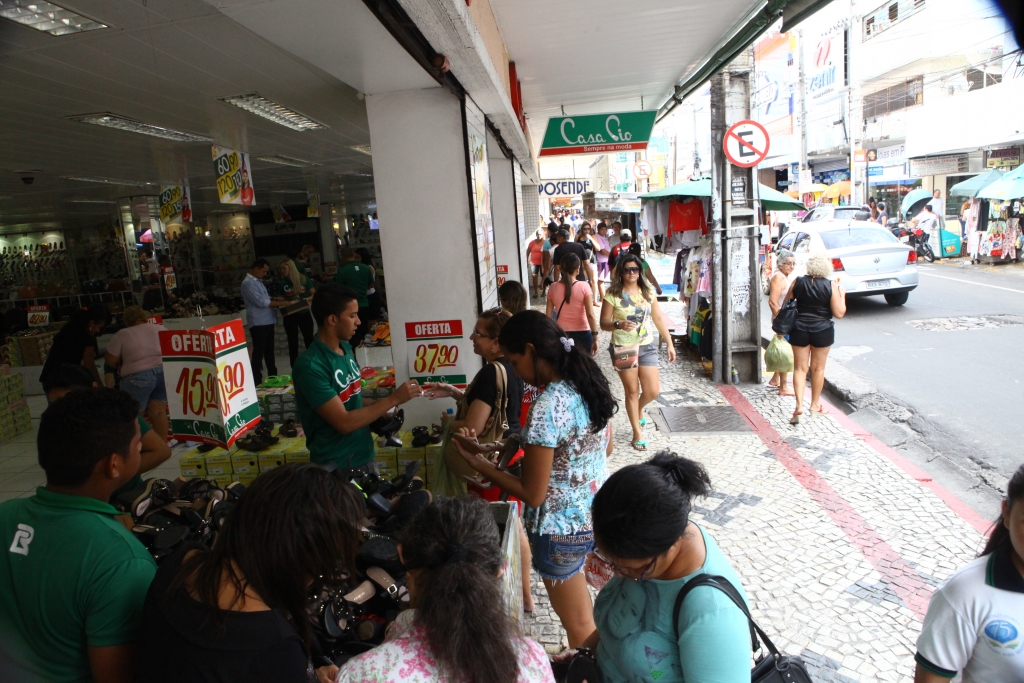 Ao todo, serão visitados 100 estabelecimentos entre lojas e shoppings e corredores comerciais da capital