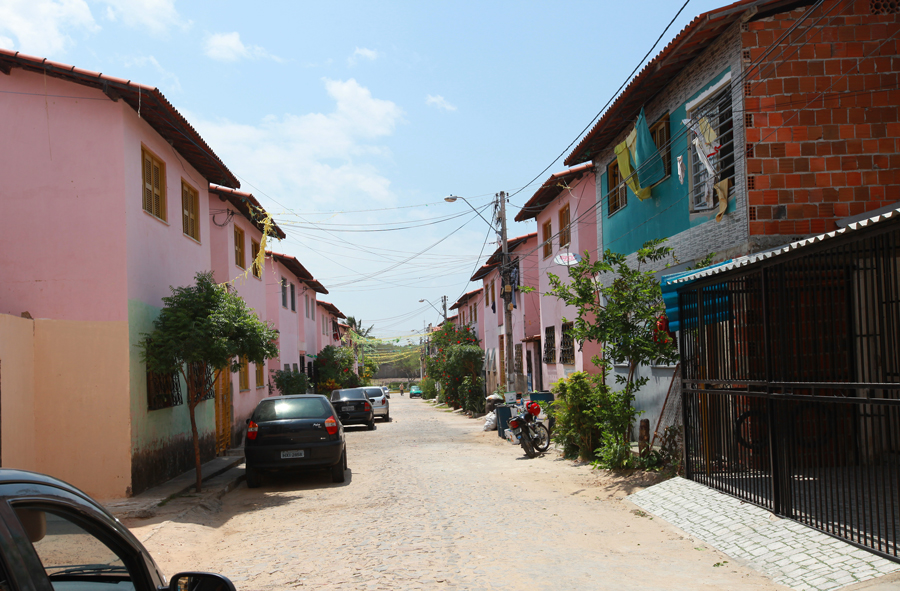 O conjunto habitacional Planalto Universo foi entregue entre 2005 e 2006, mas somente foi registrado em matrícula recentemente (Foto: Queiroz Netto)