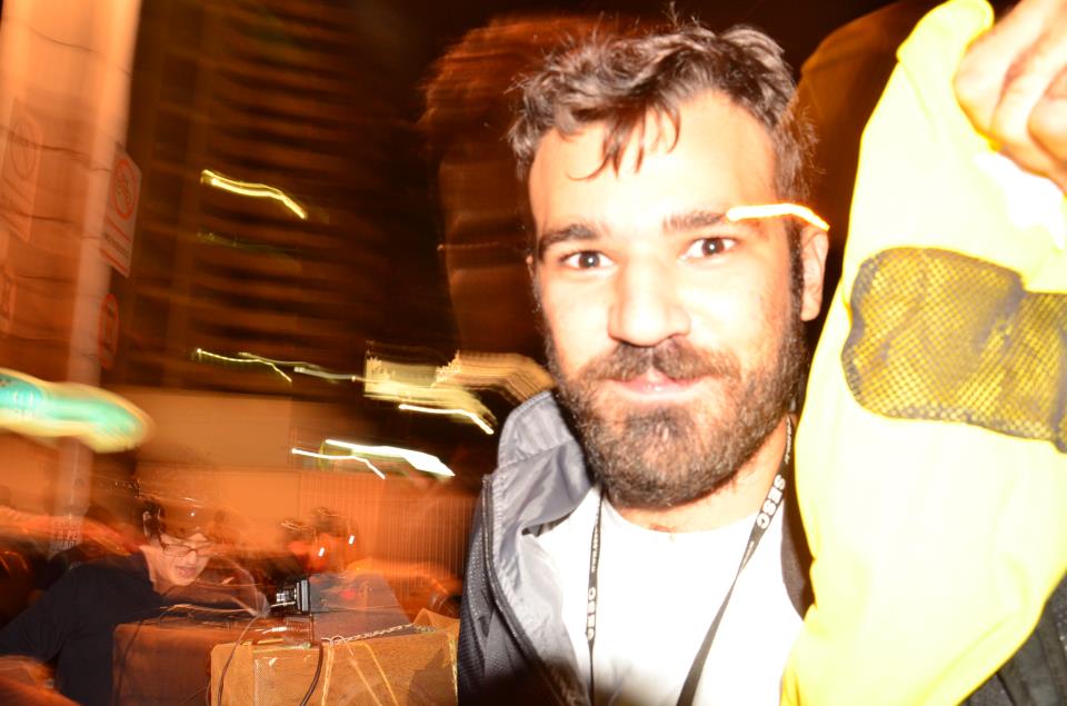 O compositor e produtor musica Ivan Timbó é uma das atrações da nova edição do projeto “Conexão Arte de Rua” (Foto: Divulgação)