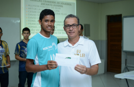 Nairton e o técnico da seleção cearense, Carlinhos