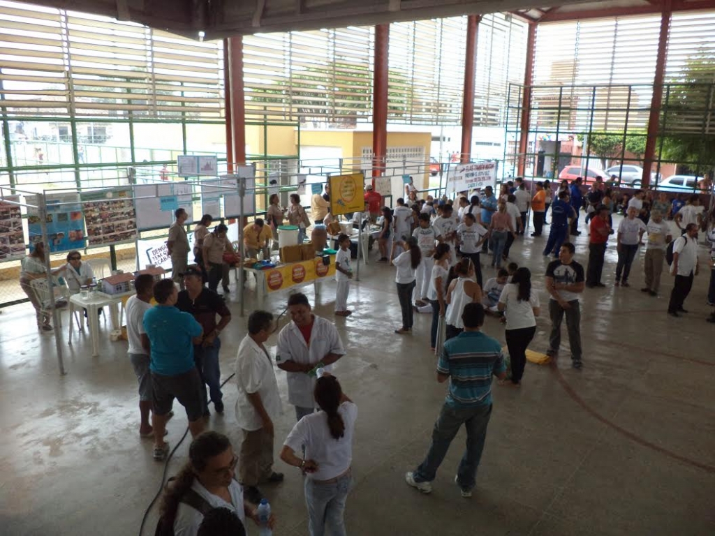 Evento aconteceu na quadra da Praça da Juventude, conhecida por Praça da Cruz Grande