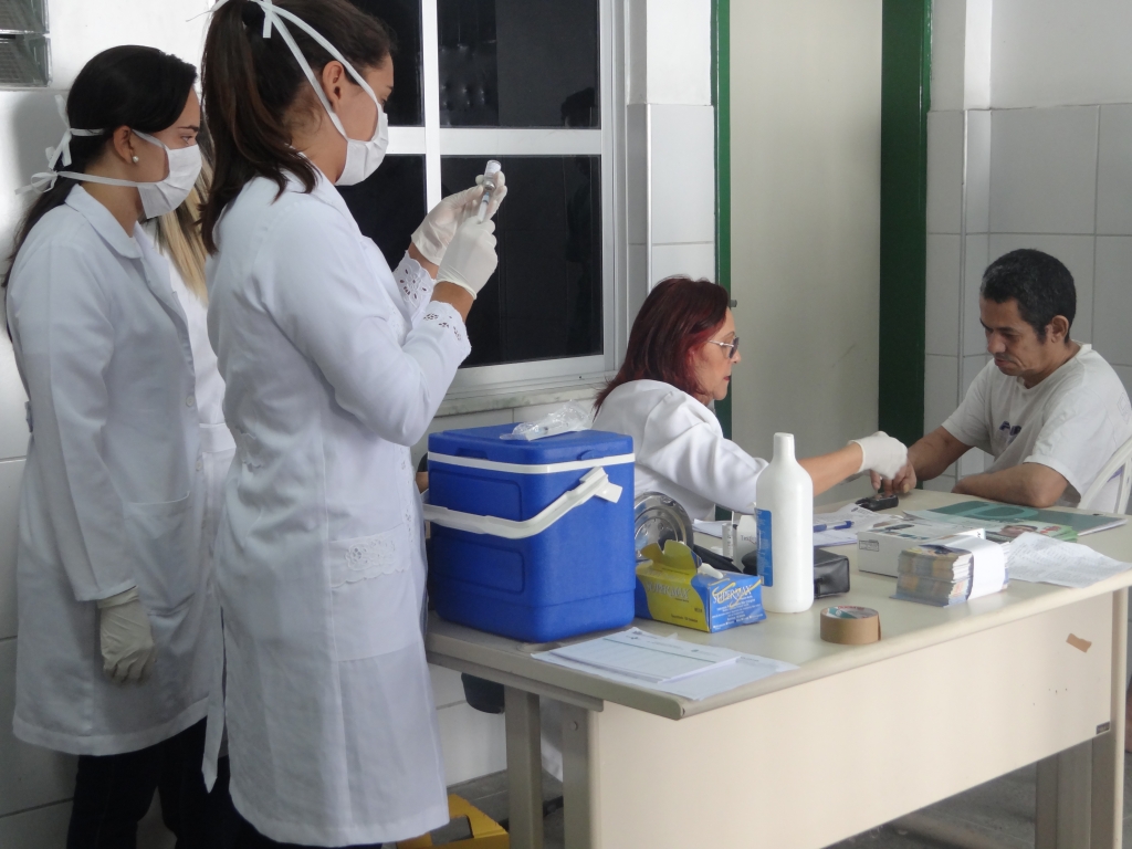 Os beneficiados serão submetidos a consultas médicas, exames, vacinação e verificação de pressão