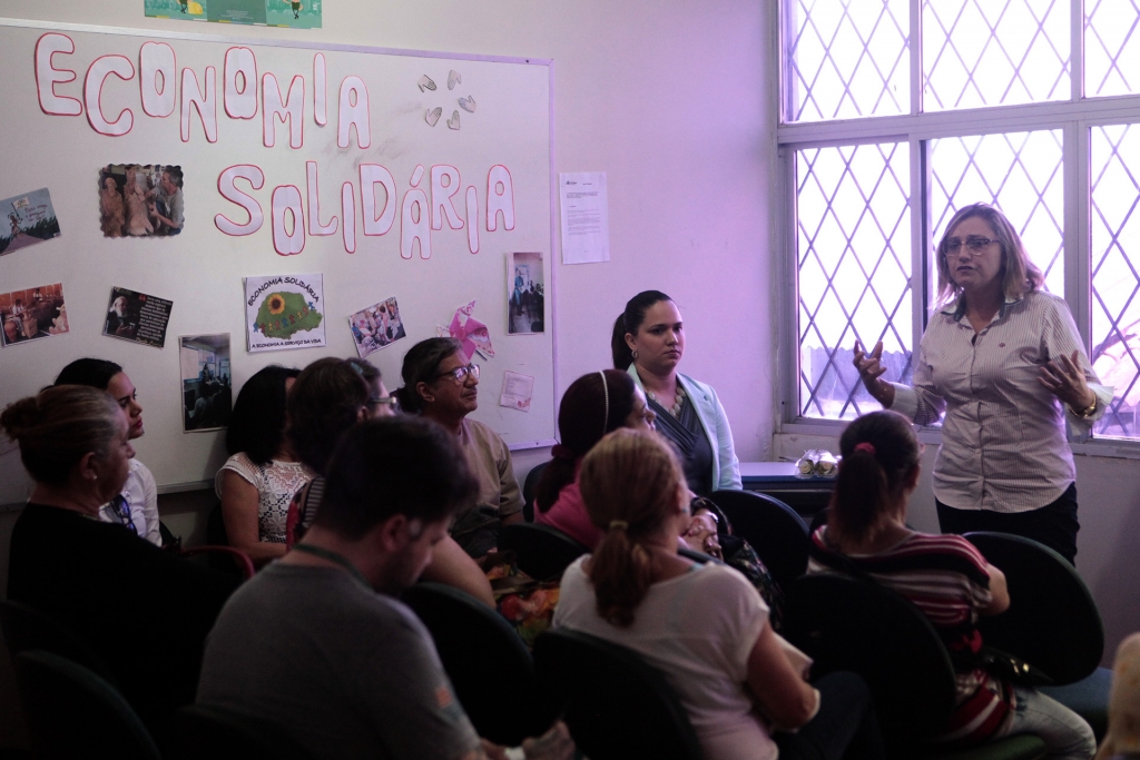 Além de palestra sobre Economia Solidária, também serão apresentadas orientações sobre microcrédito
