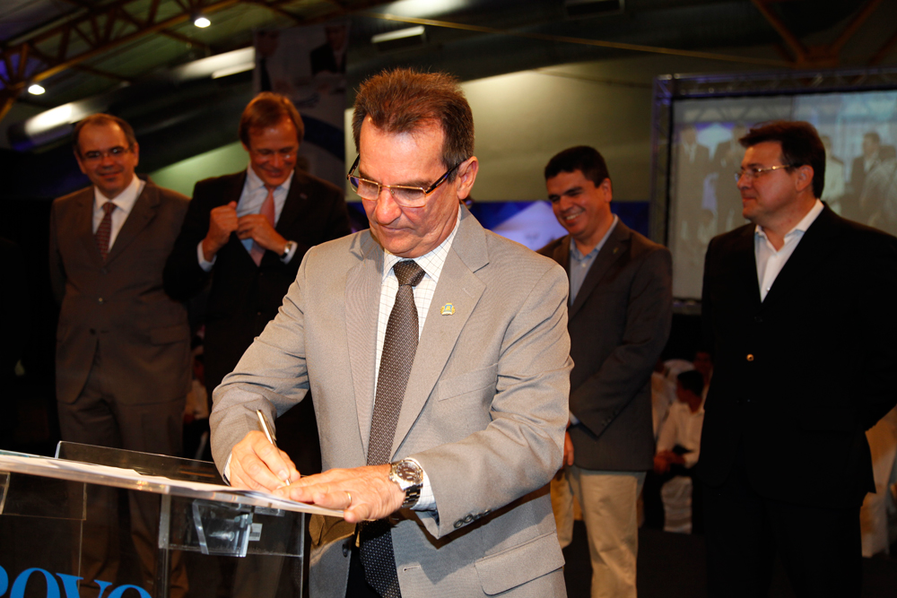 Assinatura ocorreu na manhã desta sexta-feira (12/06), na sede do Sebrae-CE