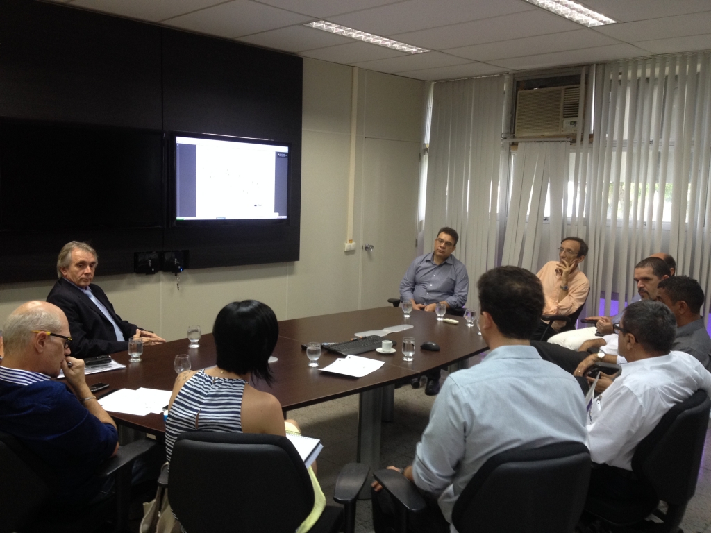 Durante o encontro, representantes dos shoppings centers conheceram as intervenções que devem acontecer na região