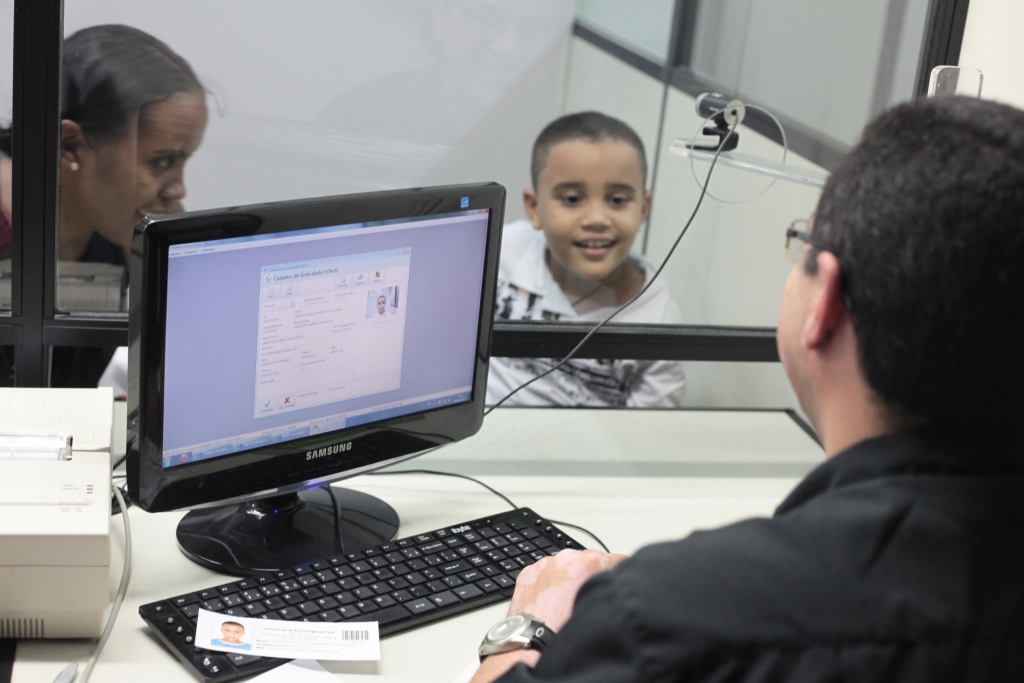 Os alunos que não fizeram o cadastramento biométrico anteriormente devem se dirigir obrigatoriamente à sede da Etufor