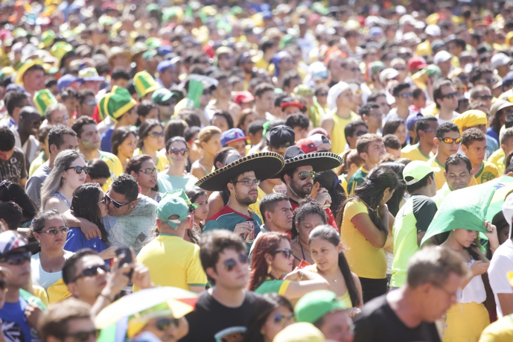 A partida Brasil x Chile nas oitavas de final teve os maiores índices de público, com quase 80 mil torcedores (Foto: Thiago Gaspar)