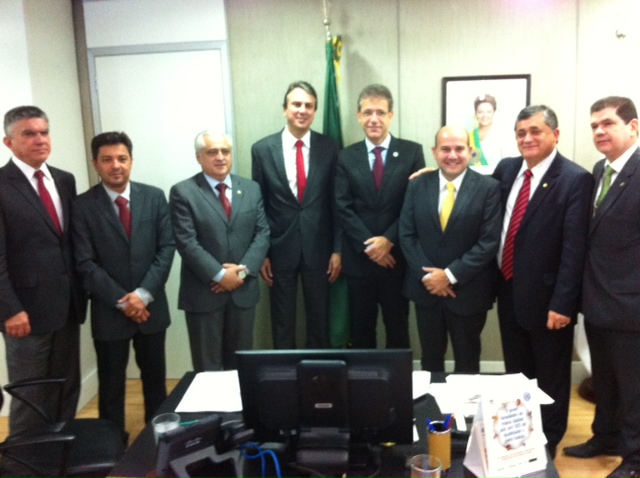 O Prefeito esteve em audiência com o ministro da Saúde, nesta quarta-feira (27/05), em Brasília