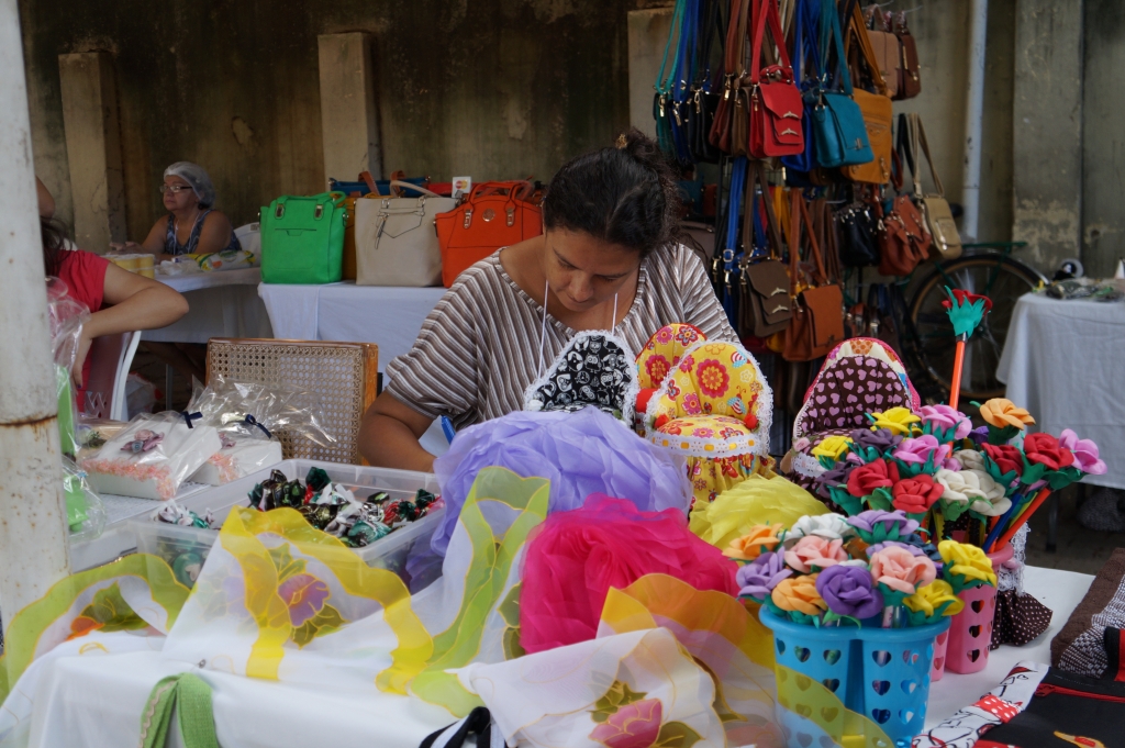 Ao todo, 31 feiras contribuem para o incremento de renda de aproximadamente 850 pequenos produtores