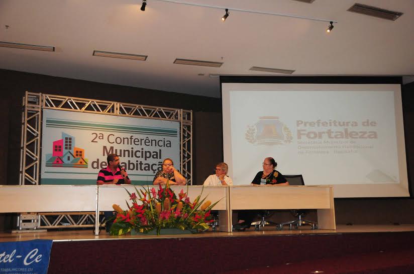 A ação foi aprovada por líderes de movimento habitacional em evento organizado pela Habitafor e Iplanfor (Foto: Nely Rosa)