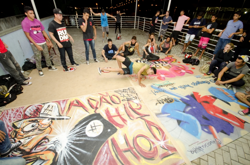 A Roda de Conversa tem o propósito de harmonizar espaço e diálogo, entre os diversos grupos de hip hop da Regional VI