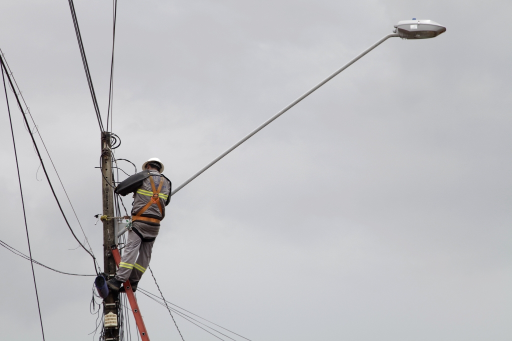 Serão substituídos 975 equipamentos com lâmpada metálica e 189 novos pontos de luz acrescentados