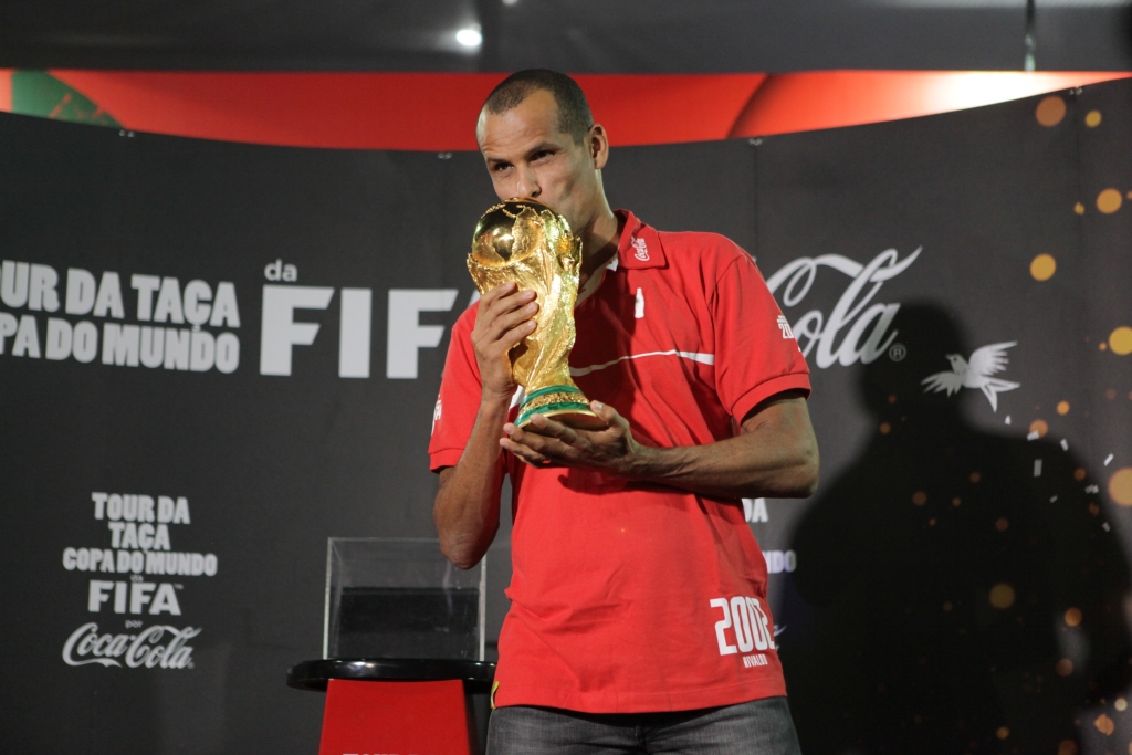 A cerimônia de abertura contou com a presença do jogador pentacampeão da seleção brasileira Rivaldo (Foto: Kaio Machado)