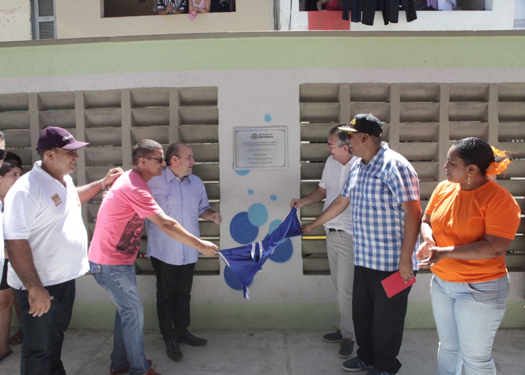A área, agora, conta com cobertura metalizada, piso industrial, estrutura para circulação de ar, iluminação e acessibilidade (Foto: Kaio Machado)