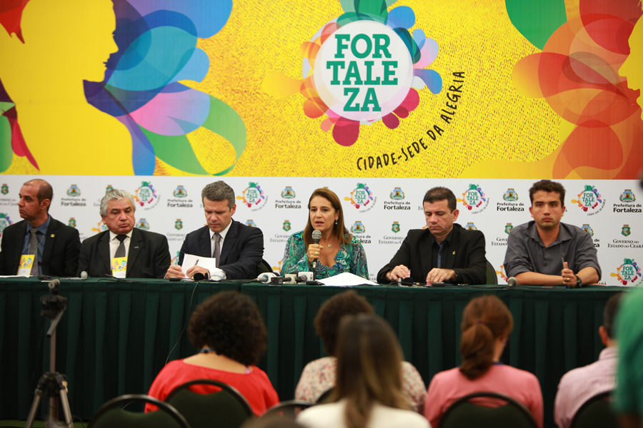 Em coletiva de imprensa, as instituições divulgaram também números para as próximas partidas na cidade (Foto: Queiroz Neto)