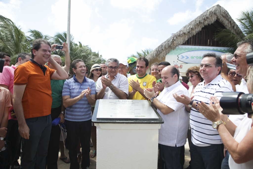 A área recebeu obras de drenagem, pavimentação, calçadas padronizadas, nova iluminação e ciclovia, entregues neste domingo (Foto: Thiago Gaspar)