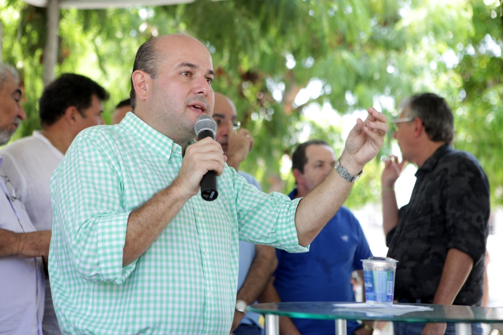 O equipamento foi entregue pelo prefeito Roberto Cláudio depois de um investimento de R$ 120 mil (Foto: Kaio Machado)