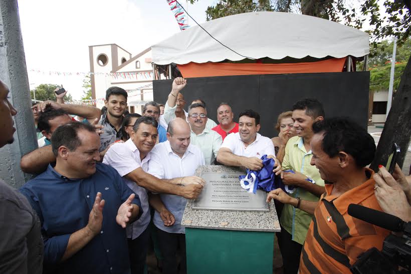 Além da praça entregue neste sábado, outras cinco estão em reforma no bairro (Foto: Marcos Moura)