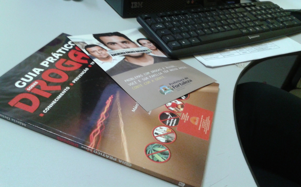 O Projeto Jovens Aprendizes visa preparar os jovens para o mercado de trabalho