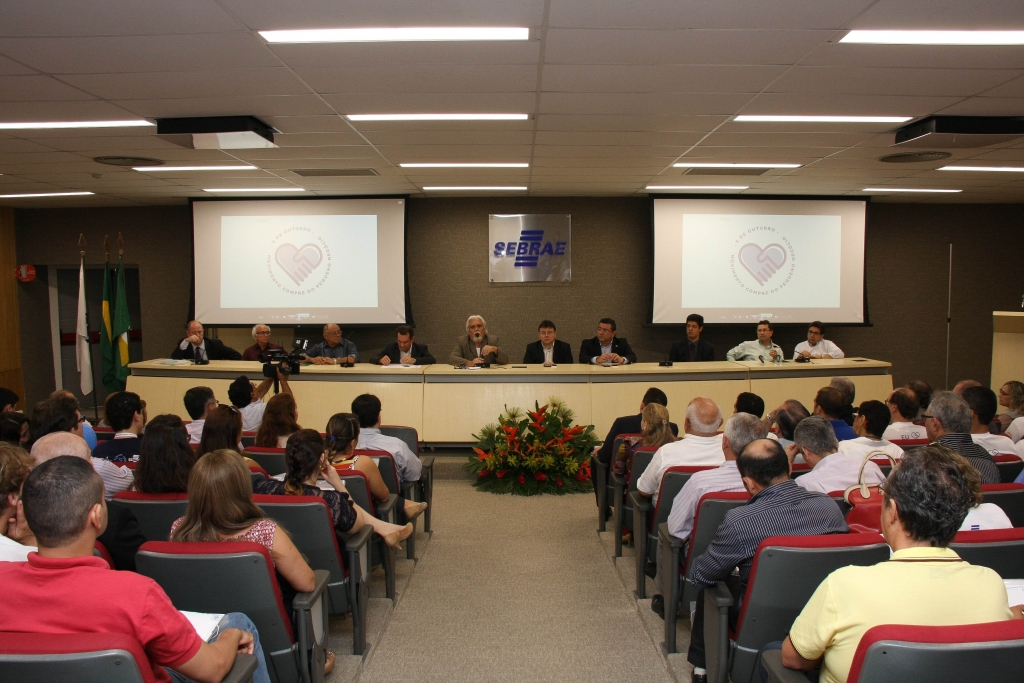 Lançamento ocorreu nesta segunda-feira (5/10) no auditório do Sebrae-CE (Foto: Kiko Silva)