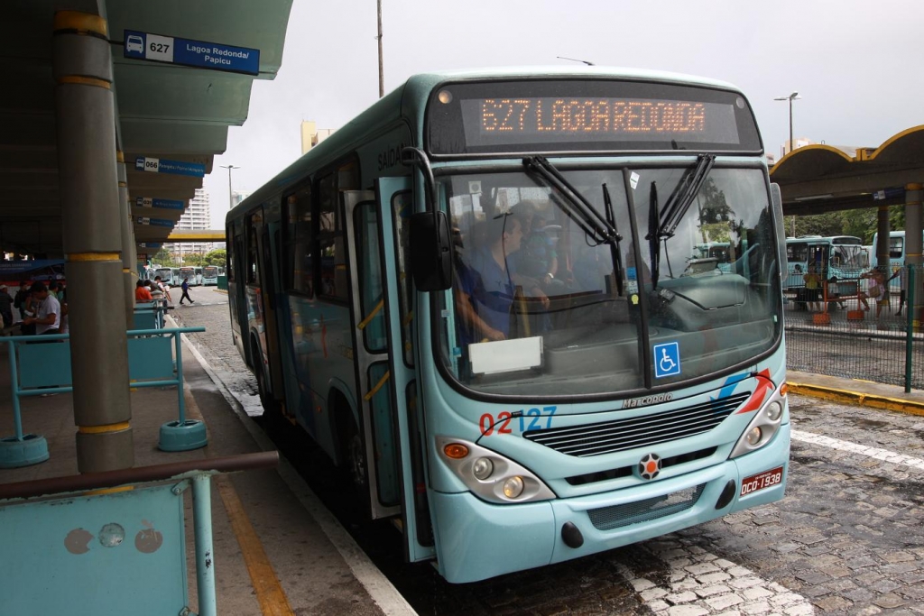 Como chegar até Caiobá Fm em Cristo Rei de Ônibus?