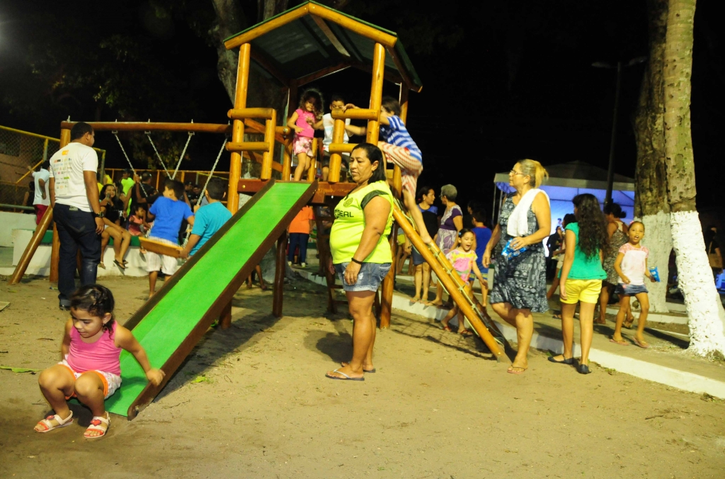 O projeto Praça Amiga da Criança é articulado pelo gabinete da primeira-dama Carol Bezerra. (Foto: Nely Rosa)