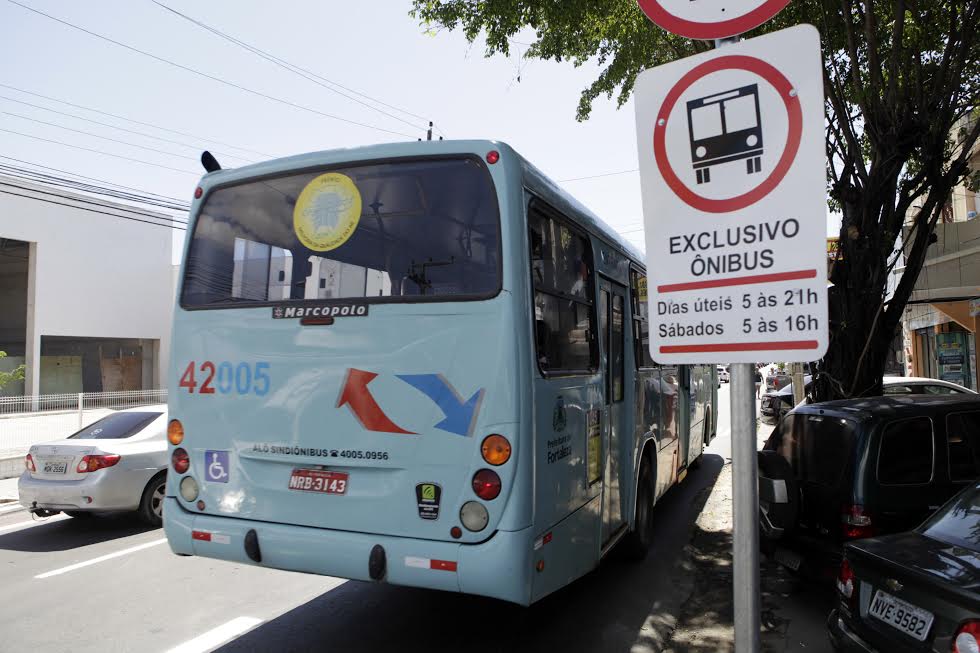 Como chegar até rua professor nelson de senna em Jabaquara de Ônibus ou  Metrô?