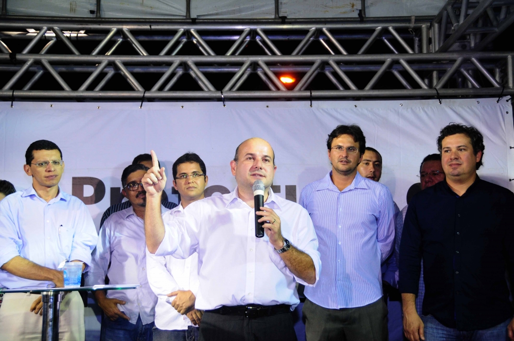 Segundo Roberto Cláudio, a obra atenderá reivindicação dos bairros Itamarati e Santa Clara, localizados nos limites de Fortaleza e Eusébio