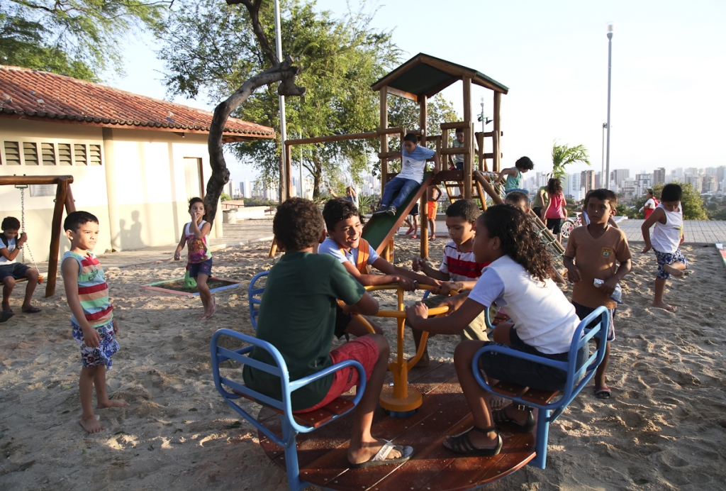 O mirante do Morro Santa Teresinha é um dos locais com o parque instalado, de um total de 54 previstos para este ano (Foto: Thiago Gaspar)