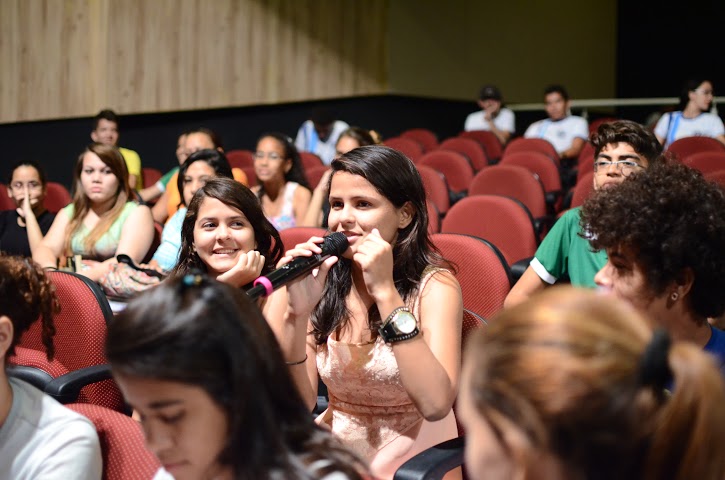 O encontro tem o objetivo de proporcionar uma troca de experiências, reunindo produtos de alunos do Cuca Jangurussu (Foto: André Martins)
