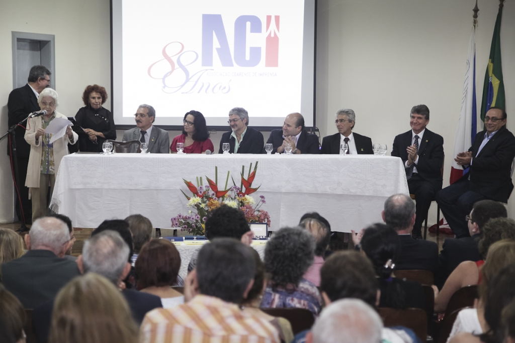 Tendo a frente a jornalista Adísia Sá, a nova gestão tem como foco dar ênfase ao processo de atualização institucional (Foto: Thiago Gaspar)