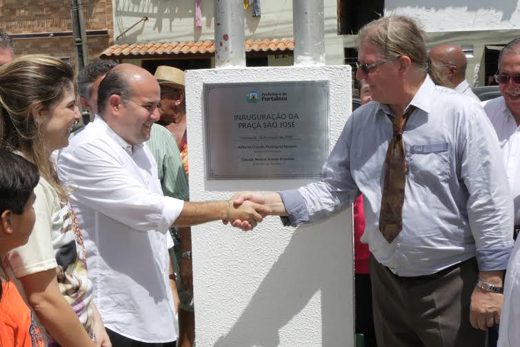 O equipamento ganhou nova iluminação, paisagismo, pintura, lixeiras e mobiliário urbano, entre outras melhorias (Foto: Kaio Machado)