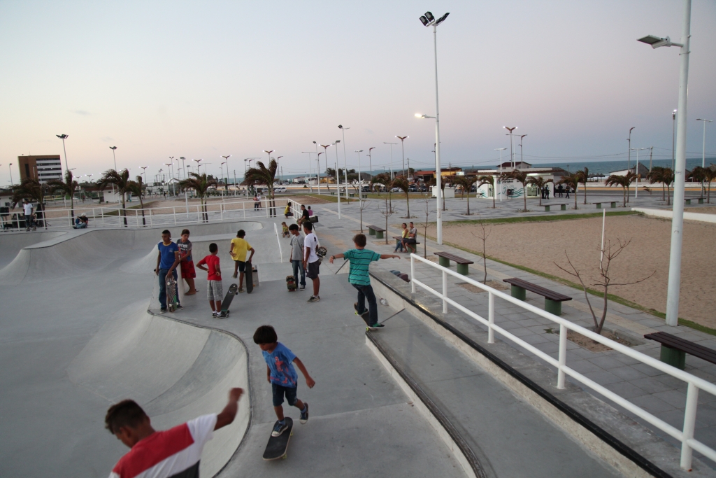 A Feira Massa terá atividades esportivas, culturais e profissionalizantes na Praça Dom Helder Câmara