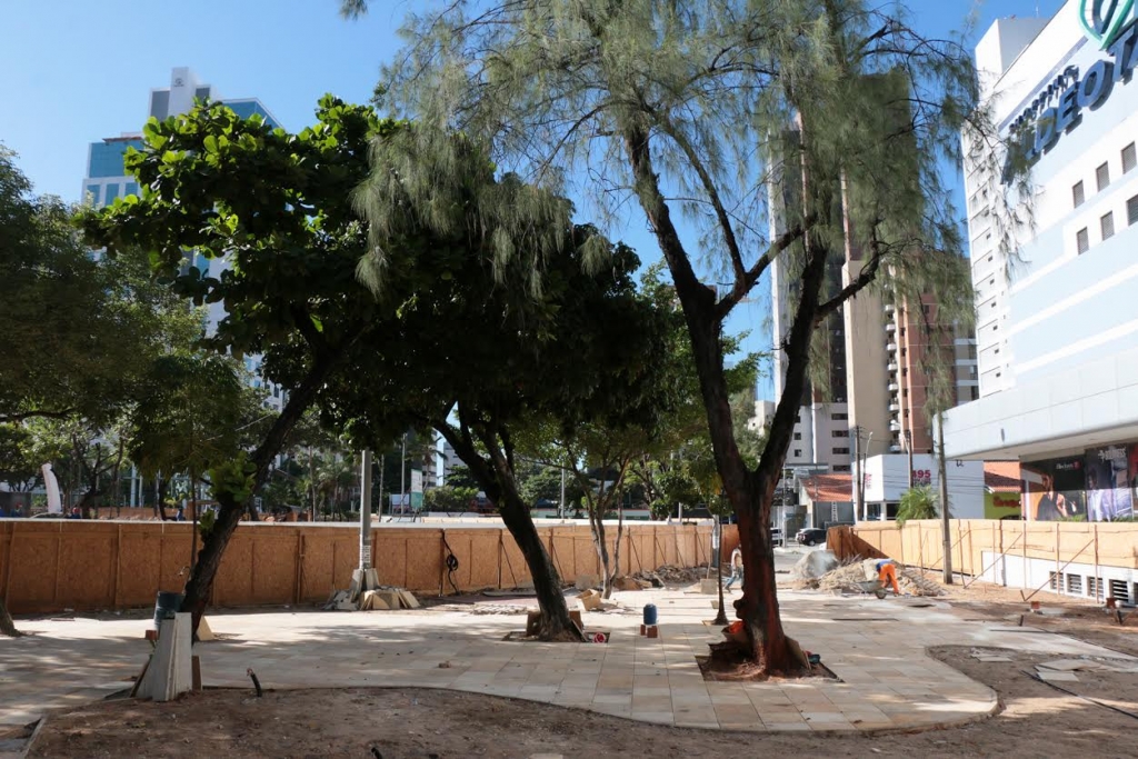 Com as intervenções, a Praça Portugal terá seu espaço aumentado em 37,76% (Foto: Kaio Machado)