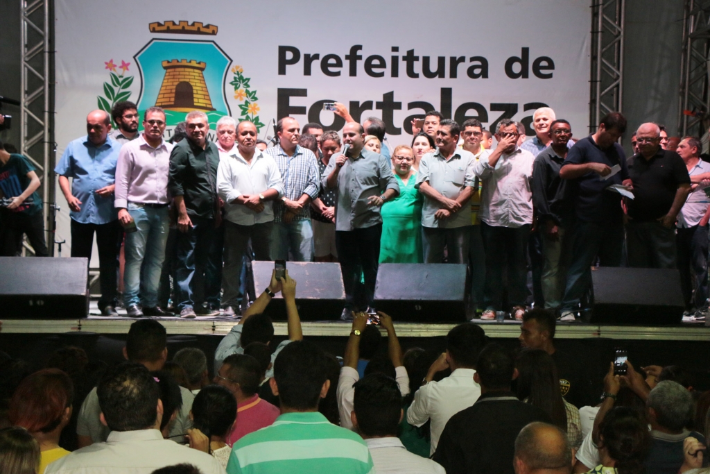 “O que mais interessa é entregar para o povo o que é seu de direito”, afirmou o Prefeito (Foto: Kaio Machado)